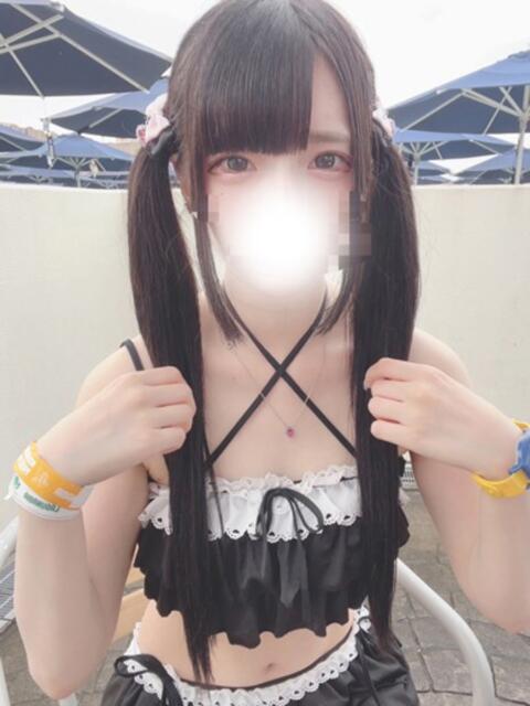 しずく すぐ舐めたくて学園立川校〜舐めたくてグループ〜(デリヘル)