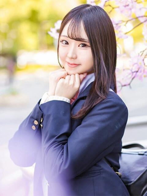 ななは すぐ舐めたくて学園立川校〜舐めたくてグループ〜（デリヘル）