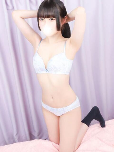 ねね すぐ舐めたくて学園立川校〜舐めたくてグループ〜（デリヘル）