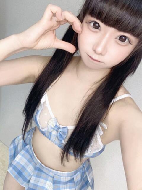 あくび すぐ舐めたくて学園立川校〜舐めたくてグループ〜（デリヘル）