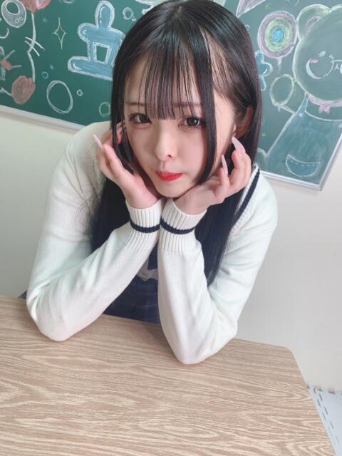 ひめな すぐ舐めたくて学園立川校〜舐めたくてグループ〜（デリヘル）