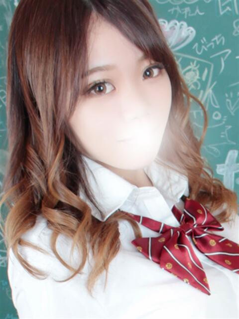 りりな すぐ舐めたくて学園立川校〜舐めたくてグループ〜（デリヘル）