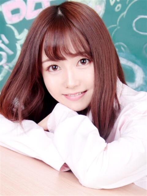 あまみ すぐ舐めたくて学園立川校〜舐めたくてグループ〜（デリヘル）