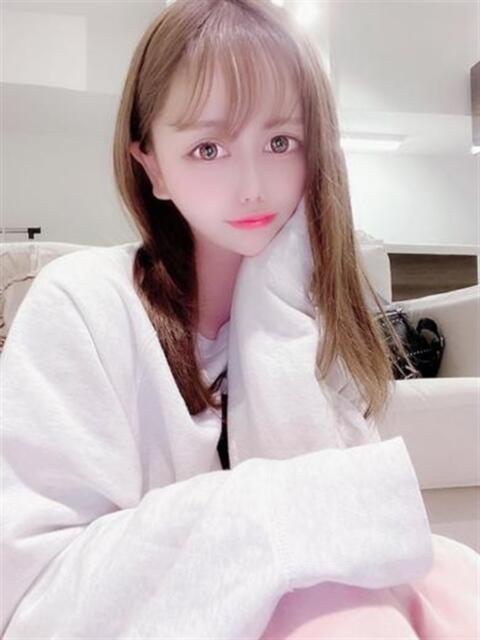 ひびき すぐ舐めたくて学園立川校〜舐めたくてグループ〜（デリヘル）