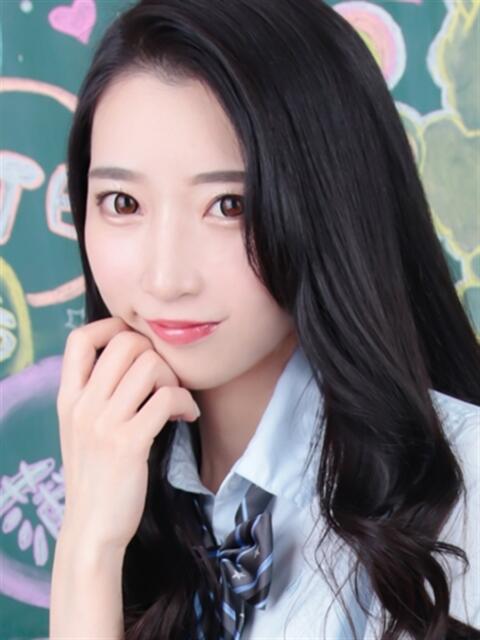 りいさ すぐ舐めたくて学園立川校〜舐めたくてグループ〜（デリヘル）
