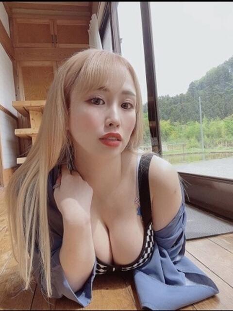 るあん すぐ舐めたくて学園立川校〜舐めたくてグループ〜（デリヘル）