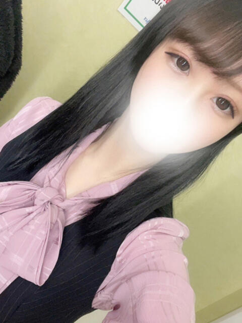 りあら すぐ舐めたくて学園立川校〜舐めたくてグループ〜（デリヘル）