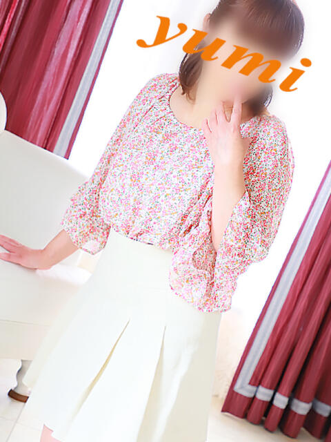 加藤由美 五十路マダムエクスプレス横浜店(カサブランカグループ)(熟女デリヘル)