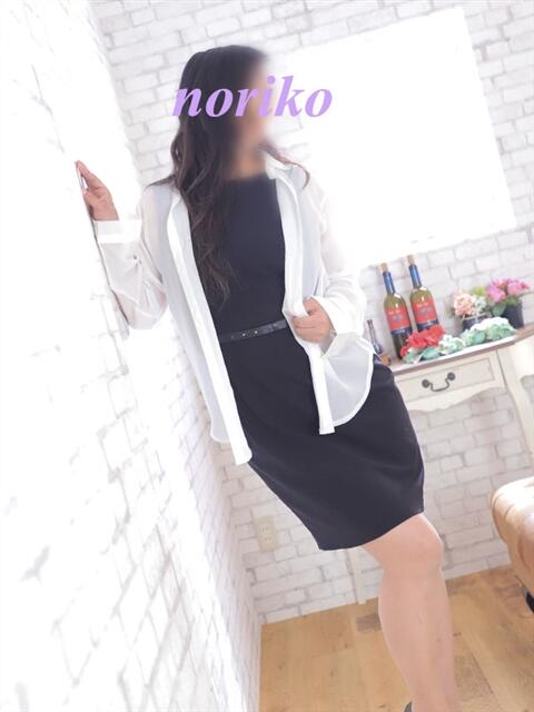 山岡乃里子 五十路マダムエクスプレス横浜店（カサブランカグループ）（熟女デリヘル）