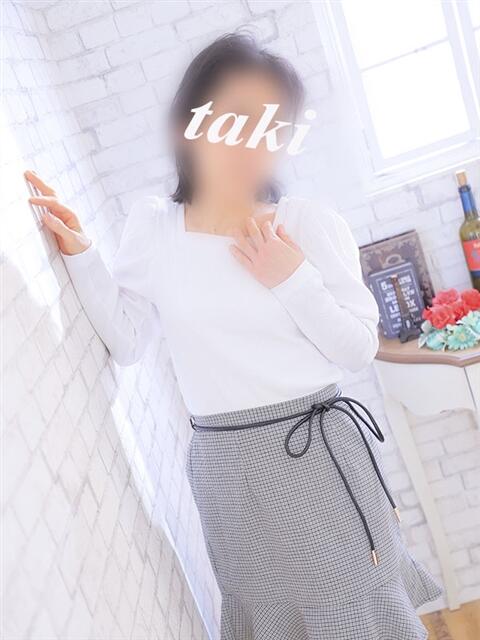 西畑多希 五十路マダムエクスプレス横浜店(カサブランカグループ)(熟女デリヘル)