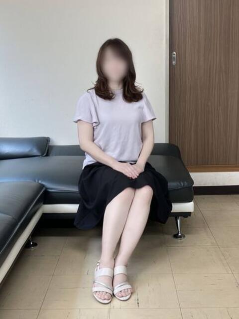 りさこ 北九州人妻倶楽部（三十路、四十路、五十路）（デリヘル）