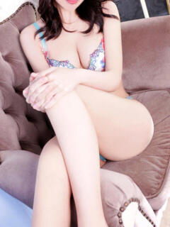 富山　えいみ アロマキュアシス（立川/デリヘル）