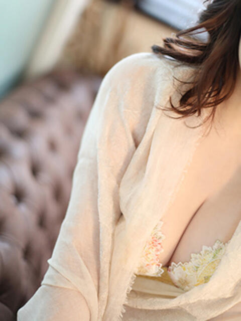 西園(にしぞの) 人妻出逢い会 百合の園 山の手本店（人妻系デリヘル）