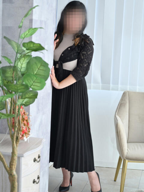 なる 奥様の実話 なんば店(人妻ホテヘル)