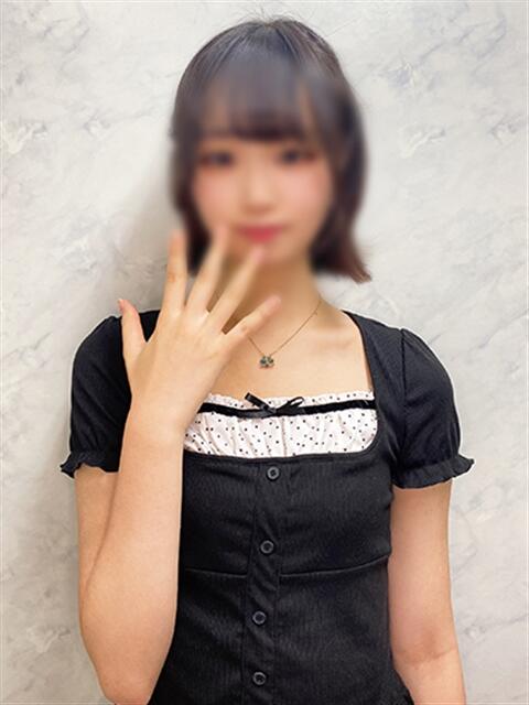 ゆに 渋谷くいーんず（素人専門ホテヘル＆デリヘル）