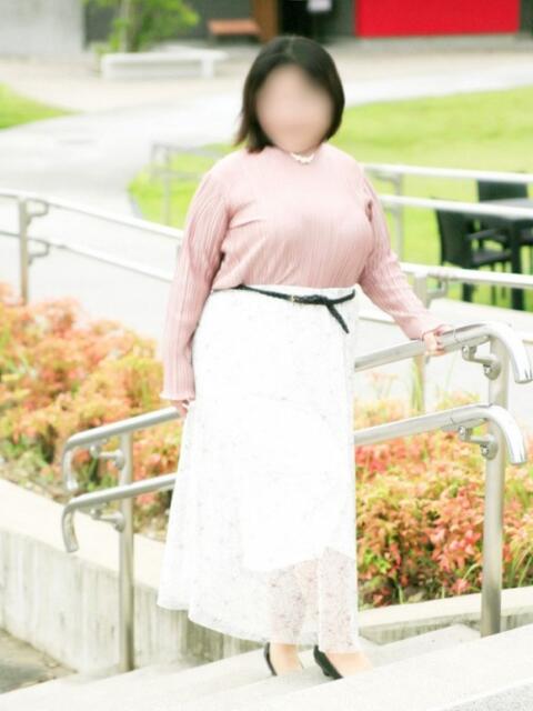 上野ひなこ こあくまな熟女たち岩国店(KOAKUMAグループ)(人妻・熟女デリヘル)