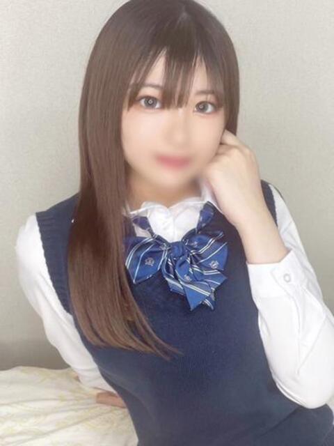 しぐれ E+アイドルスクール新宿・歌舞伎町店（デリヘル）