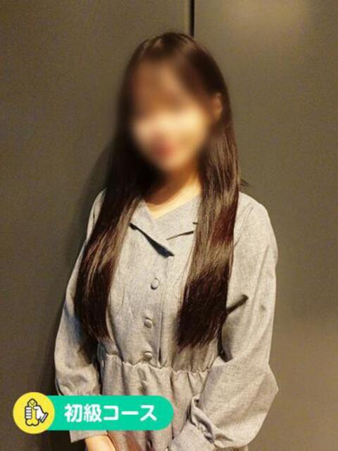 すみれ 手コキ研究会（派遣型オナクラ）