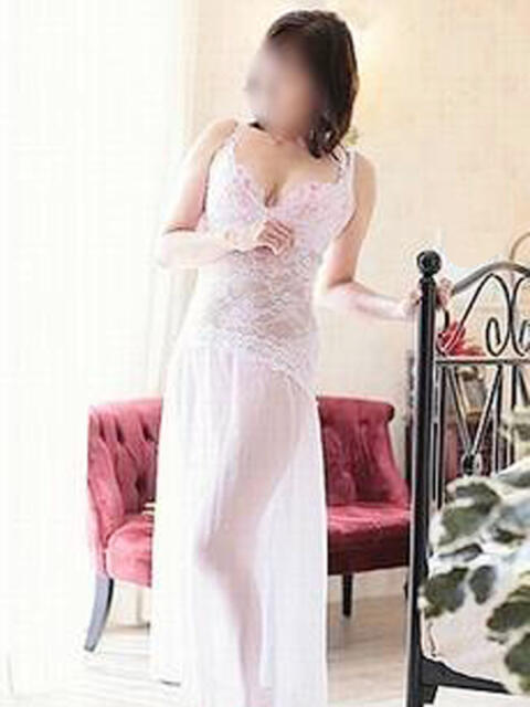 なつめ　アロマ Three＆Men’s Spa 甲府（デリヘル）