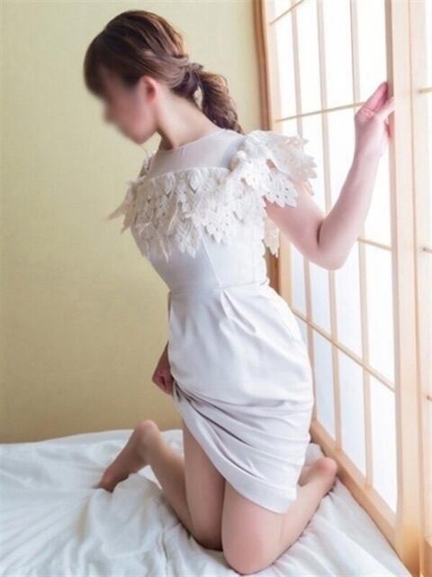 吉永とうこ 一夜妻　大阪ミナミ店（人妻デリヘル）