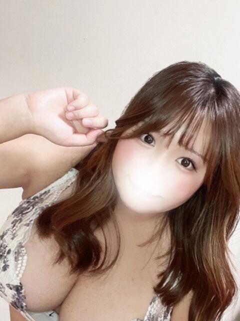 めぐ エンジェルマスカット（巨乳ぽっちゃりデリヘル）