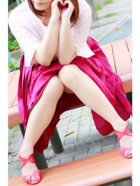 すずな 奥鉄オクテツ東京店（デリヘル市場）（駅待ち合わせ型人妻デリヘル）