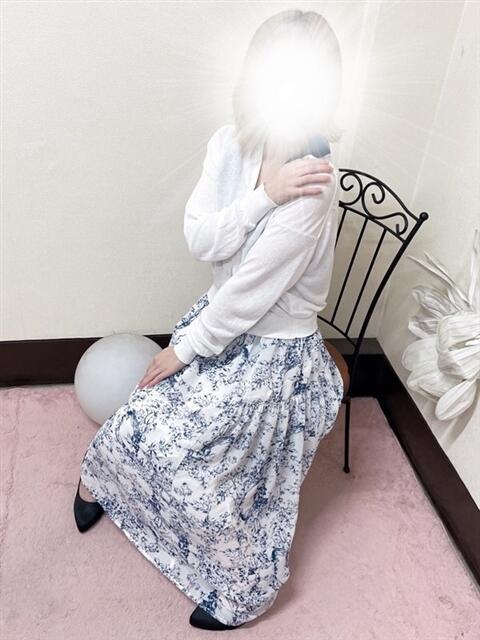 山村 人妻ザ・ベスト店～日本人専門～（人妻系デリヘル）