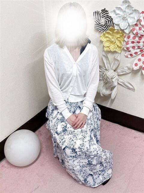 山村 人妻ザ・ベスト店～日本人専門～（人妻系デリヘル）