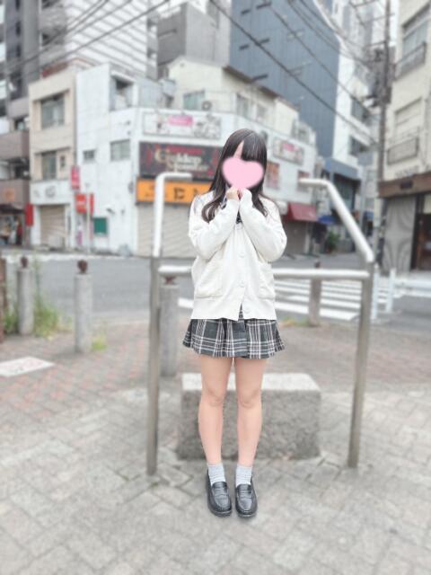 ゆの『卒業したて18歳完全少女なロリっ子ガール』 錦糸町派遣型JKリフレガチあい（派遣リフレ）