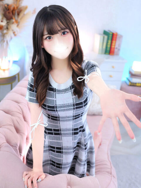 ちな★Fカップ超敏感な極上ロリ 渋谷S級素人清楚系デリヘル chloe(デリヘル)