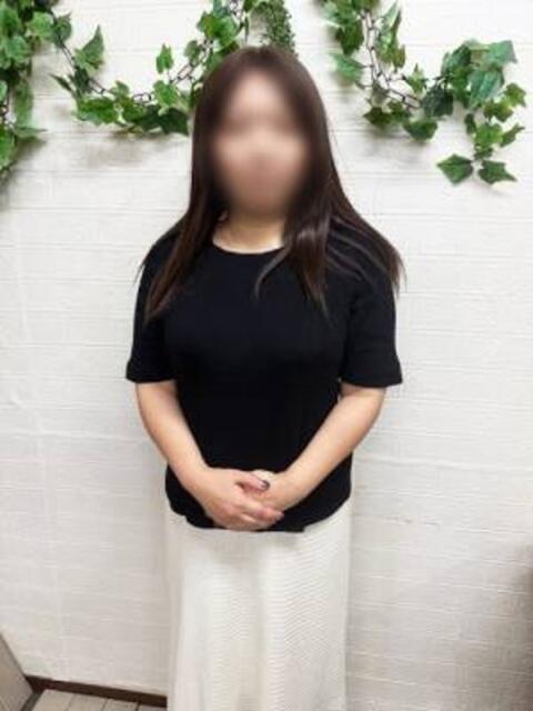 ゆい されるがママ（人妻待ち合わせ型デリヘル）