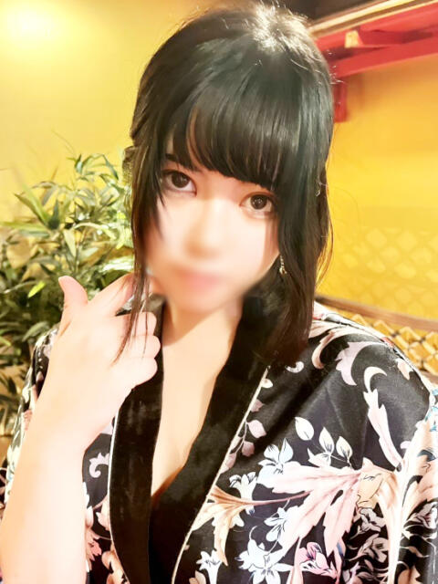 みこ 紅(くれない)（セクキャバ）