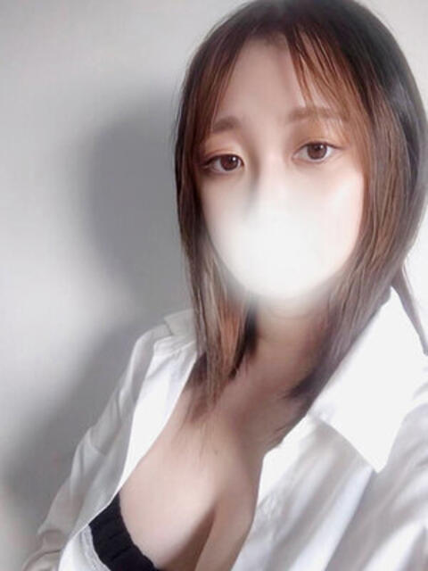 菅野ゆりこ 全裸の極みorドッキング痴漢電車（ホテヘル）