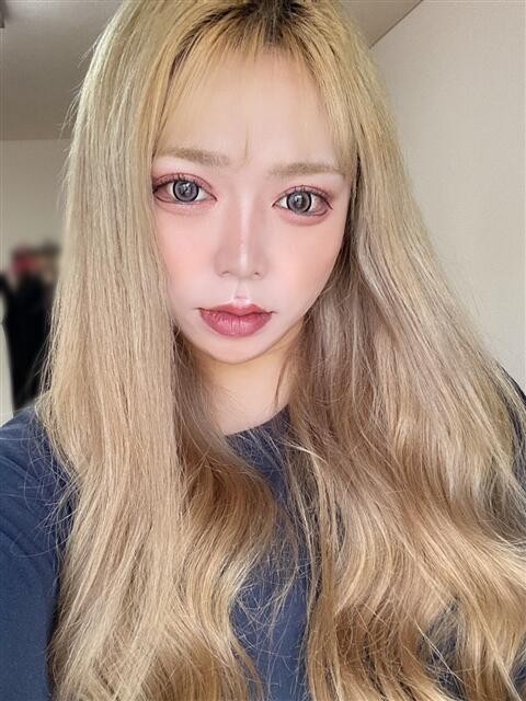 もえ 錦糸町人妻花壇（人妻デリヘル）