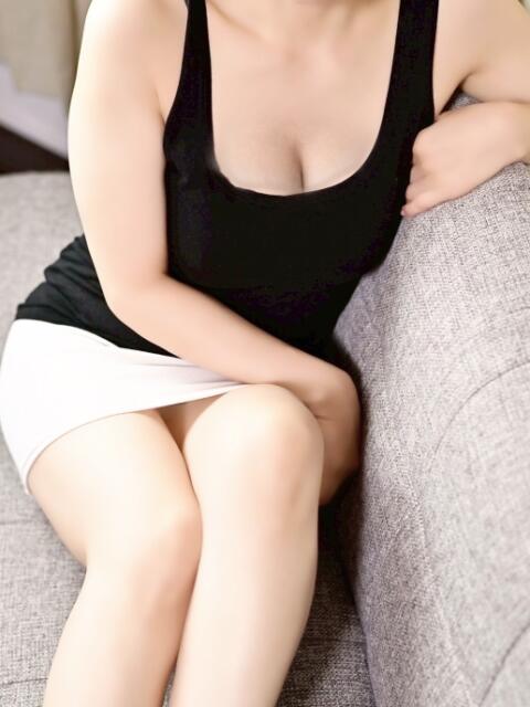 設楽るい 熟心（【非風俗】出張型メンズエステ）