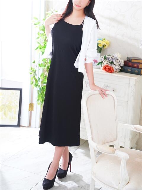 平川 香 人妻セレブ宮殿（人妻デリヘル）