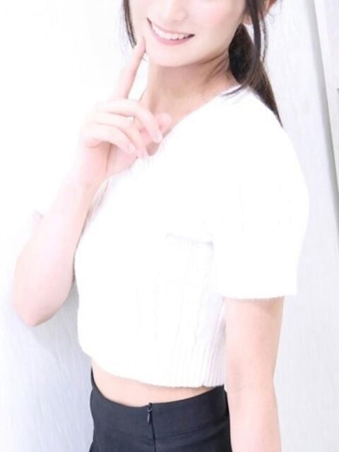 まなか 見学娘（オナクラ・手コキ）