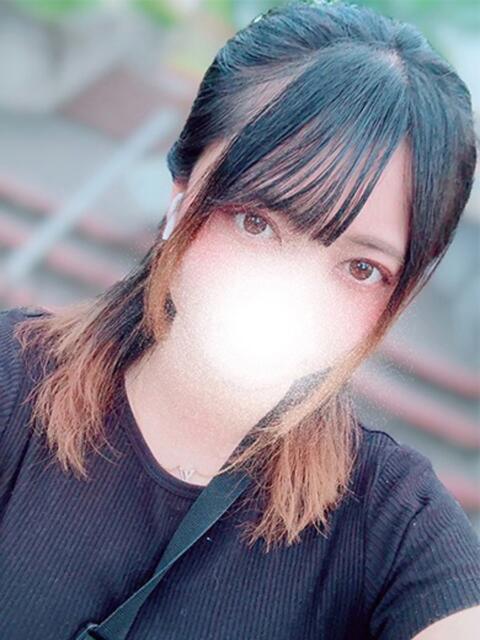 ゆり 舐めフェチの会（クンニ専門オナクラ）