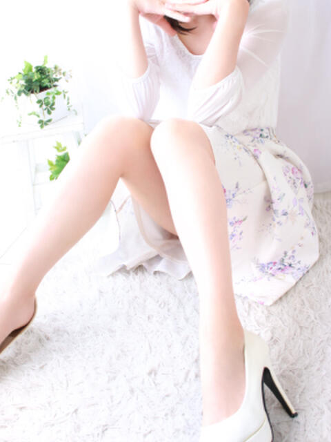 りぃ 千葉みるみる（ユメオト）（オナクラ・手コキ）