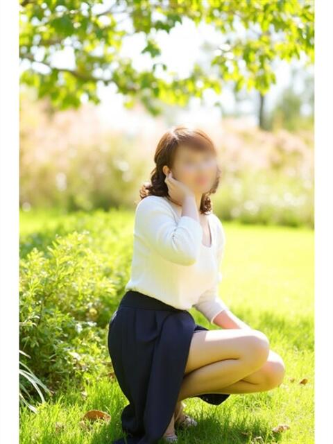 あかね 奥鉄オクテツ神奈川店（デリヘル市場グループ）（駅待ち合わせ型人妻デリヘル）