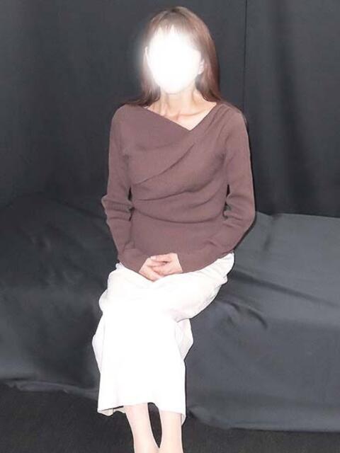 鶴見 千尋 熟女紹介センター鶯谷店（熟女デリヘル）