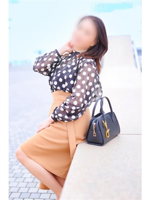 ことか 奥鉄オクテツ神奈川店（デリヘル市場グループ）（駅待ち合わせ型人妻デリヘル）