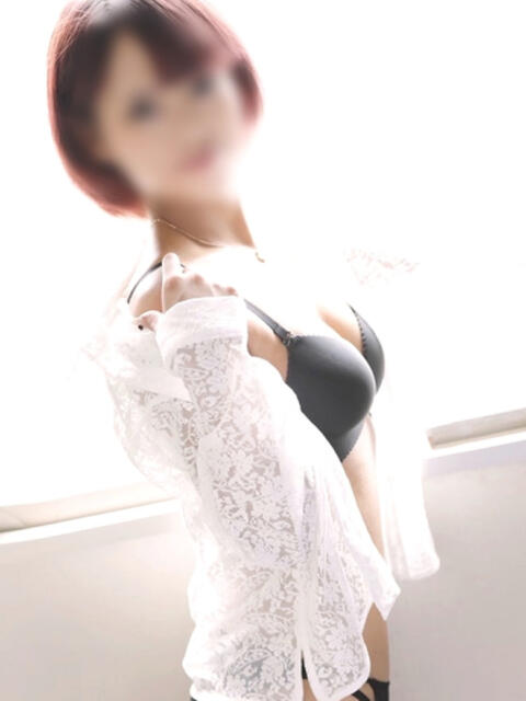 立花 ともか club eyes（ファッションヘルス）