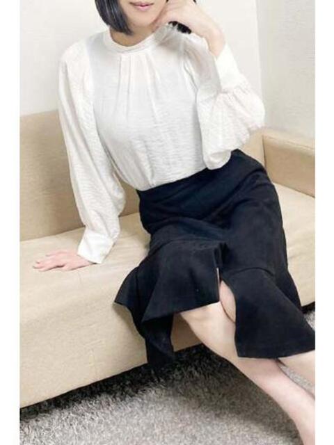 凛咲(りさ) PLUS難波店（熟女デリヘル）