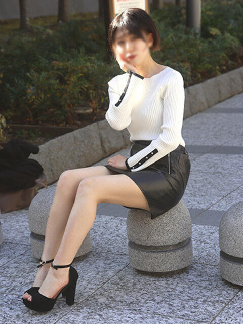 茅ヶ崎みずき 渋谷ミルク（派遣型オナクラ(手コキ)）