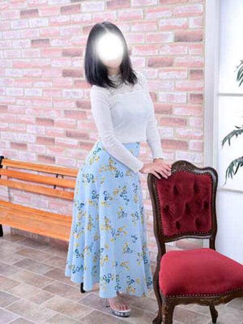 【母乳】まりか 奥様メモリアル（デリヘル）