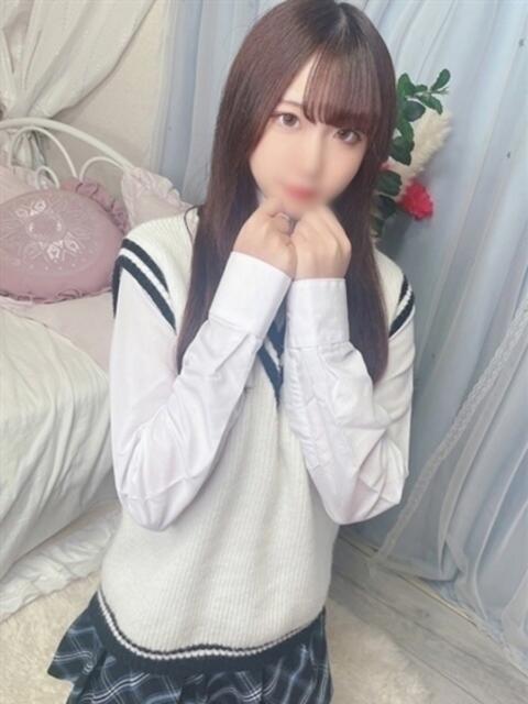 あみ E+アイドルスクール　大阪・日本橋店（デリヘル）