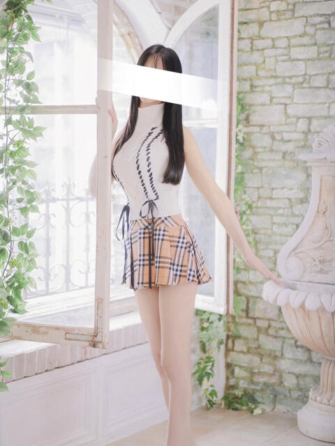 菜々(なな) ルピナスパルフェ（ソープランド）