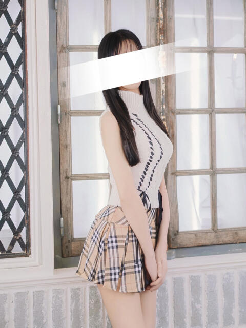 菜々(なな) ルピナスパルフェ（ソープランド）