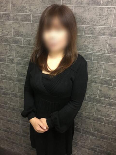 まみ されるがママ（人妻待ち合わせ型デリヘル）